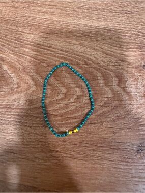 Delicate Teal Blue Beaded Bracelet with Yellow Accent​